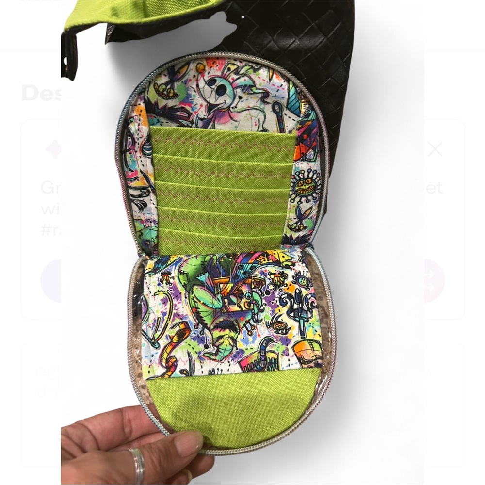 Nightmare Before Christmas crossbody bag with matching pouch Set - Picture 8 of 14